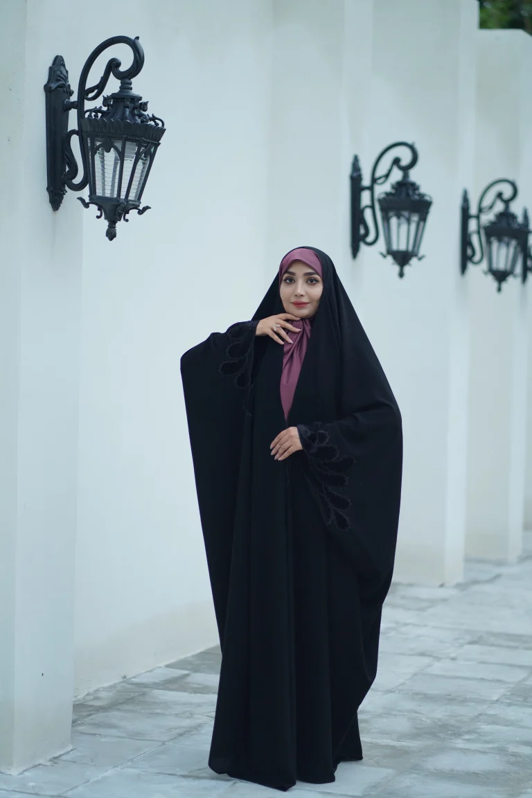 چادر جده گلدوزی سایه چادر نگین‌کاری آستین‌دار چادر گلدوزی خاص جلابیب چادر مجلسی مدل سایه چادر زنانه شیک جلابیب