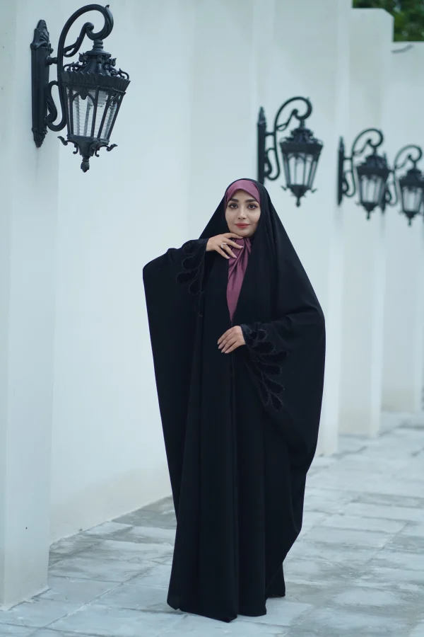 چادر جده گلدوزی سایه چادر نگین‌کاری آستین‌دار چادر گلدوزی خاص جلابیب چادر مجلسی مدل سایه چادر زنانه شیک جلابیب