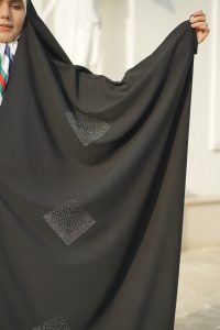 چادر جده نگین صوفیا چادر نگیندار زنانه چادر لوزیدار خاص چادر مجلسی نگینکاری جلابیب چادر صوفیا مدل جدید