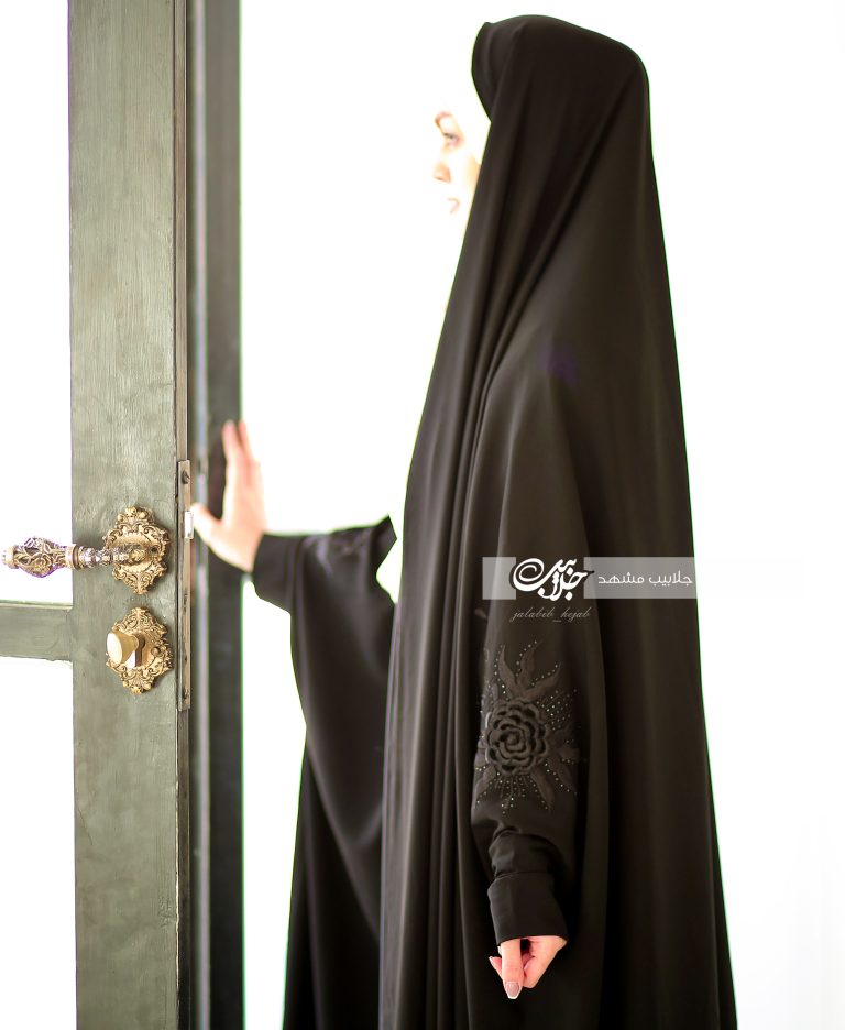 چادر جده گلدوزی محیا چادر گلدوزی و نگین‌کاری آستین چادر زنانه مجلسی مدل محیا چادر جلابیب مدل گلدوزی محیا