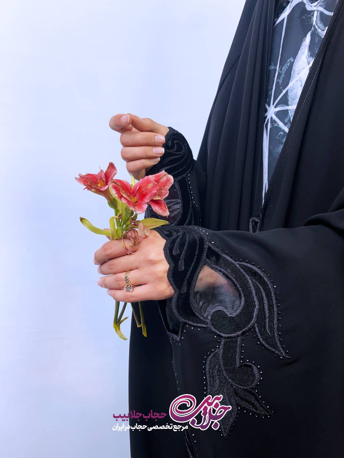 IMG_6605 چادر جده گلدوزی آلاله - تصویر 1